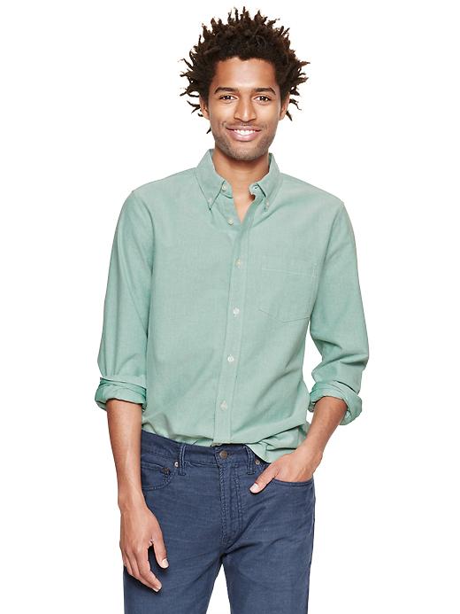 1 of 8 showing, with the color holiday green pine of product Modern Oxford solid shirt
