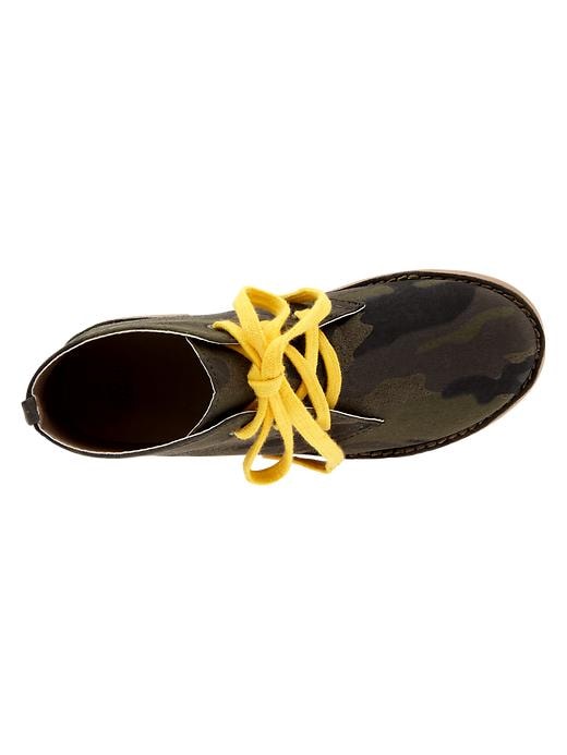 2 of 8 showing, with the color olive camo of product Camo boots