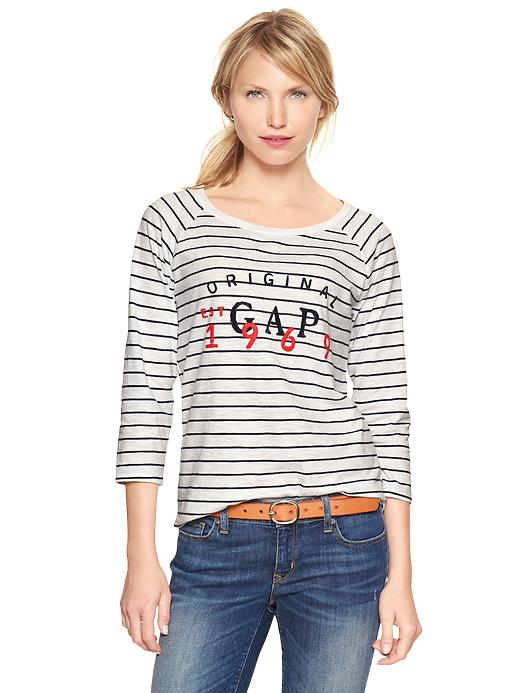 1 of 8 showing, with the color navy stripe of product Stripe logo baseball T