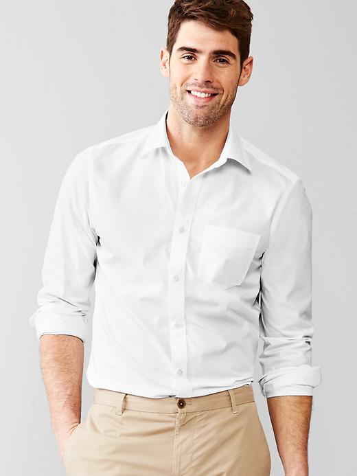 1 of 8 showing, with the color white of product Non-Iron solid poplin shirt
