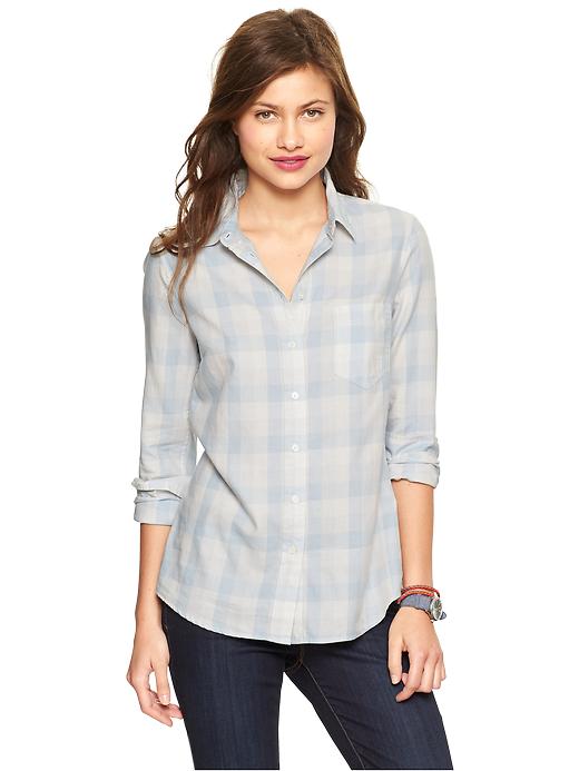 1 of 8 showing, with the color blue plaid of product Fitted boyfriend plaid shirt