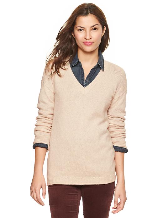 1 of 8 showing, with the color french vanilla of product Cozy V-neck sweater