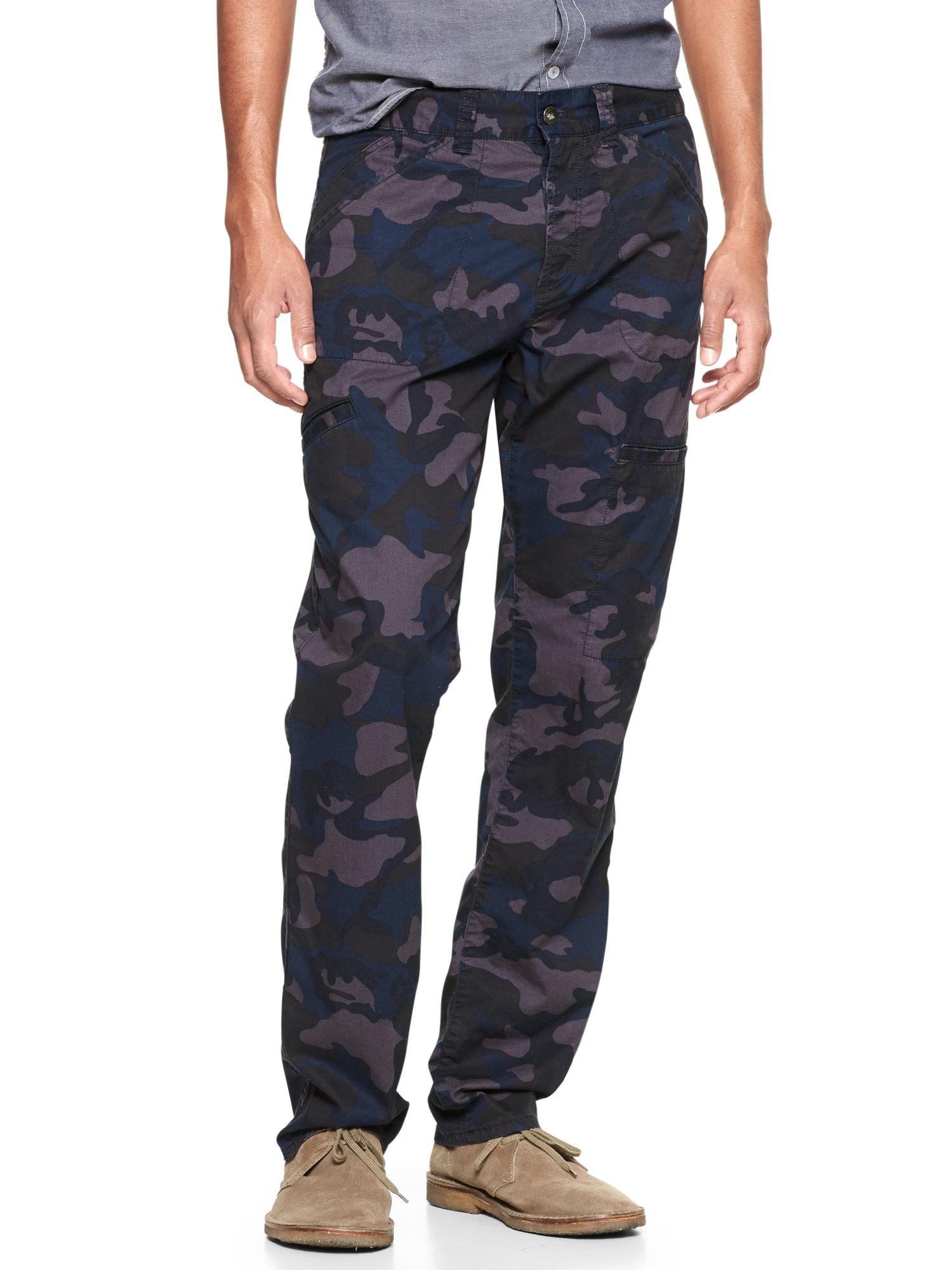 Gap mens camo on sale pants