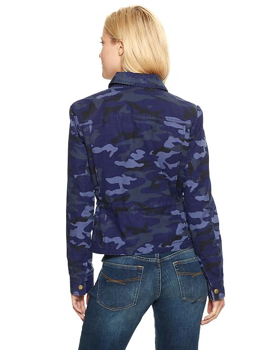 2 of 8 showing, with the color blue camo of product Printed utility jacket