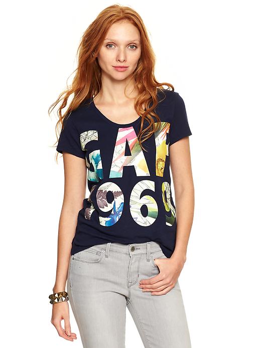 1 of 8 showing, with the color dark night of product Tropical logo tee