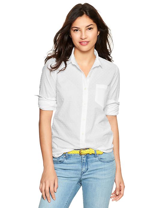 1 of 8 showing, with the color white of product Fitted boyfriend swiss dot shirt