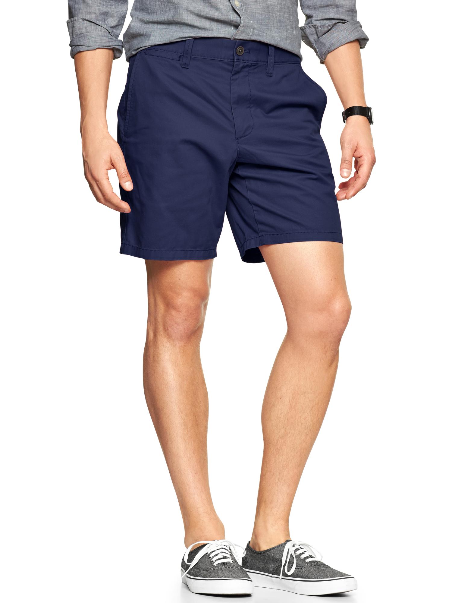 Flat front shorts (8") Gap