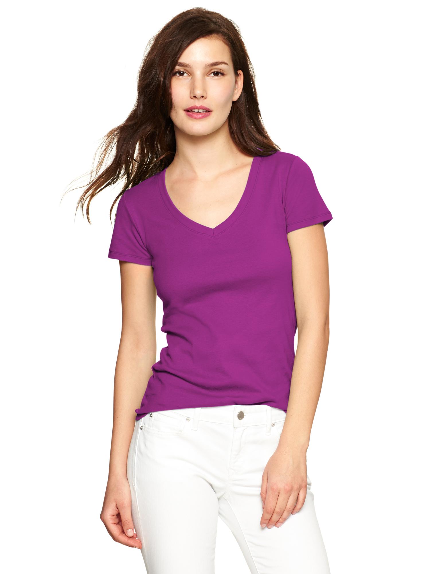 Favorite short-sleeve V-neck tee | Gap