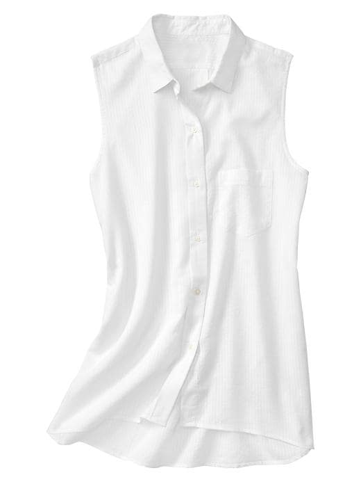 2 of 8 showing, with the color white of product Sleeveless tunic