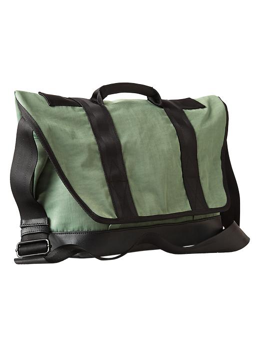 Sporty messenger bag | Gap