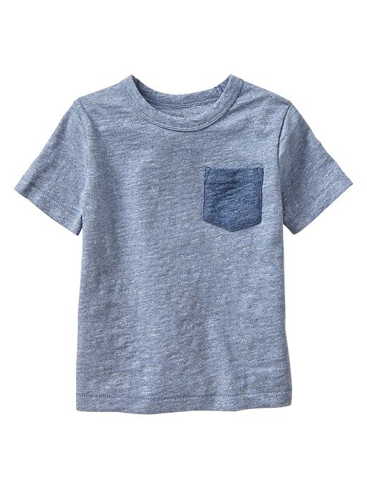 1 of 8 showing, with the color light blue of product Contrast pocket tee