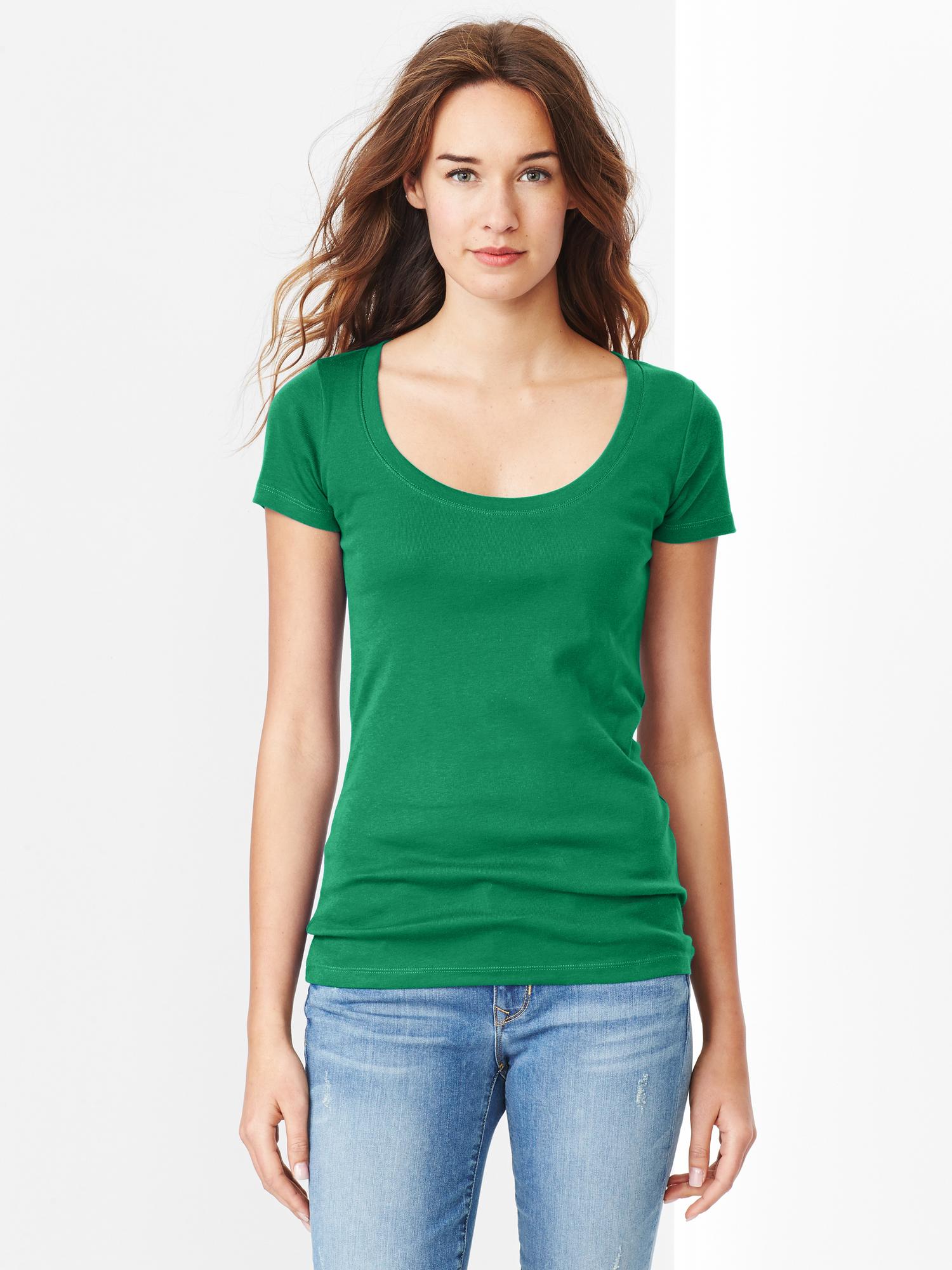 Favorite short sleeve scoop tee Gap