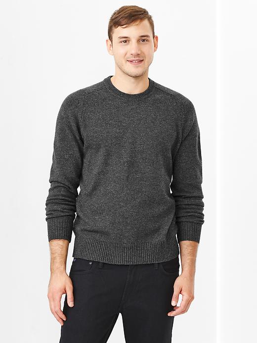 1 of 8 showing, with the color charcoal heather of product Lambswool crewneck sweater