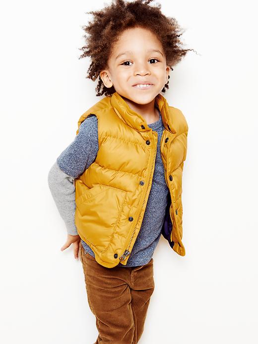 2 of 8 showing, with the color gold plate of product Warmest puffer vest