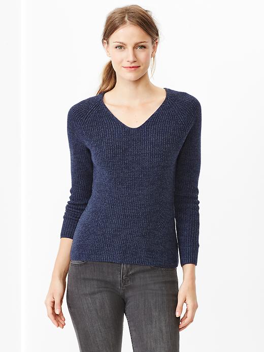 1 of 8 showing, with the color dark night of product Heathered V-neck sweater