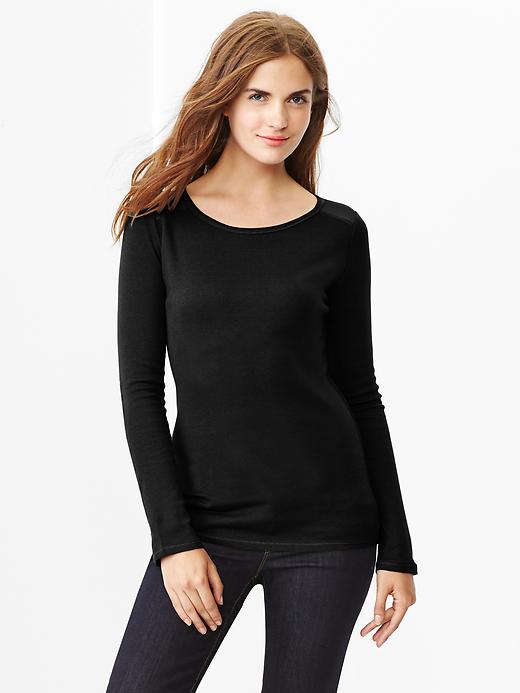 1 of 8 showing, with the color true black knit of product Supersoft patched tee