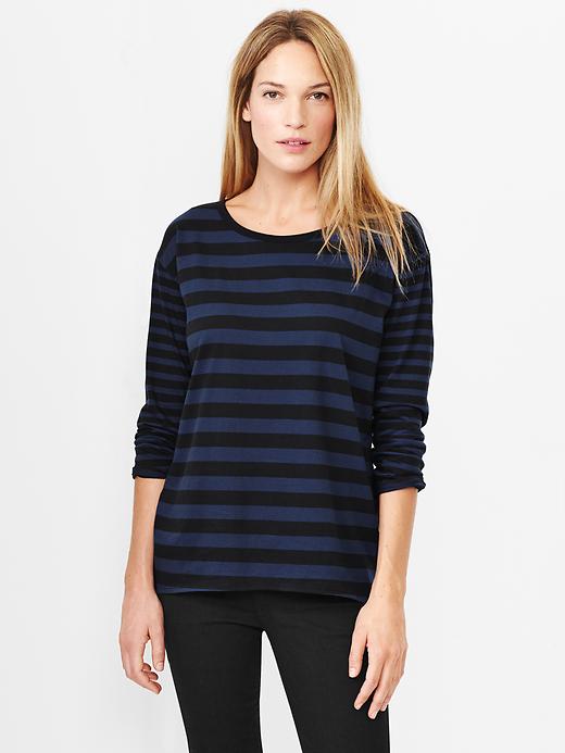 1 of 8 showing, with the color pangea blue of product Mix-stripe tee