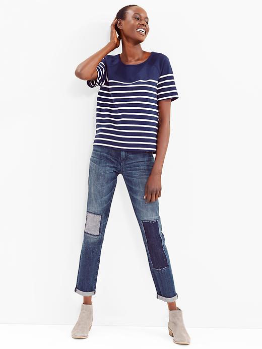 2 of 8 showing, with the color navy stripe of product Stripe sweatshirt top