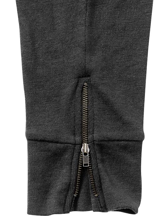 2 of 8 showing, with the color clean coal of product Cropped marl zip pants