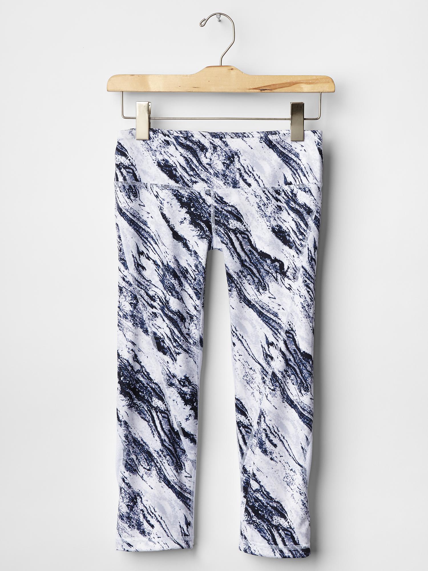 GapFit gFast 21" marbleprint capris Gap