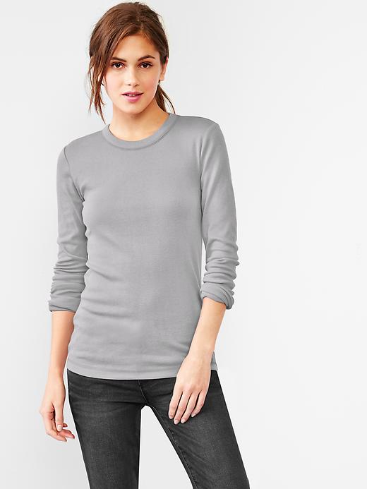 1 of 8 showing, with the color hint of lilac of product Supersoft crewneck tee