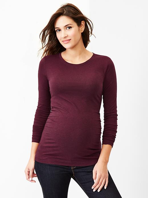 1 of 8 showing, with the color burgundy heather of product Maternity Pure Body T-Shirt