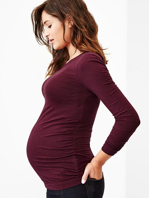 2 of 8 showing, with the color burgundy heather of product Maternity Pure Body T-Shirt