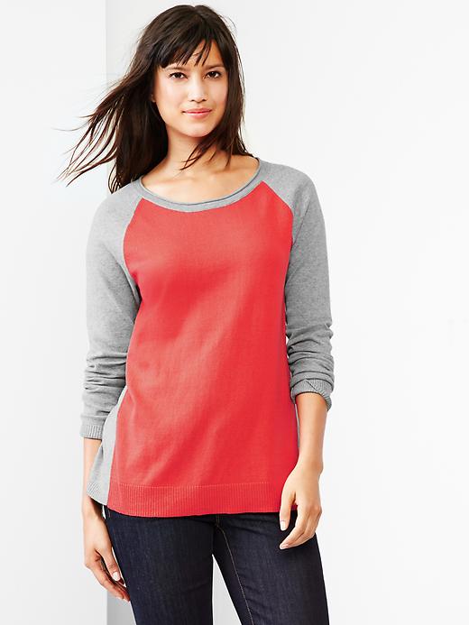 1 of 8 showing, with the color hula red of product Boyfriend colorblock raglan sweater