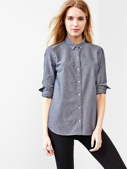 1 of 8 showing, with the color silverlake dot of product Fitted boyfriend printed oxford shirt