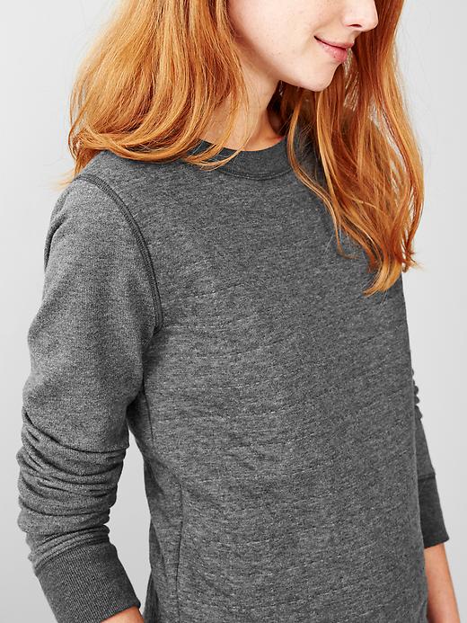 2 of 8 showing, with the color sparkle heather grey of product Quilted grid sweatshirt