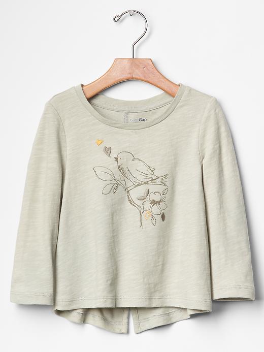 1 of 8 showing, with the color chalk of product Embroidered graphic tee
