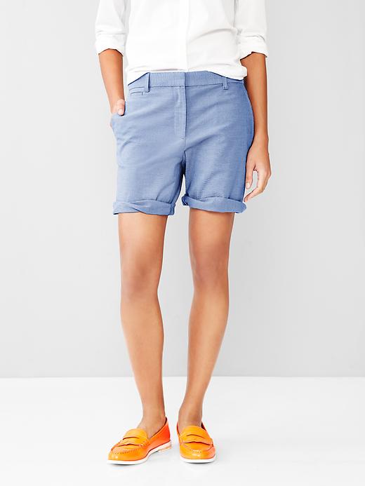 1 of 8 showing, with the color oxford blue of product Boyfriend roll-up oxford shorts