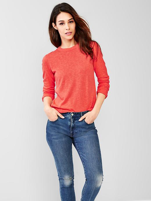1 of 8 showing, with the color fire coral of product Slub crew sweater