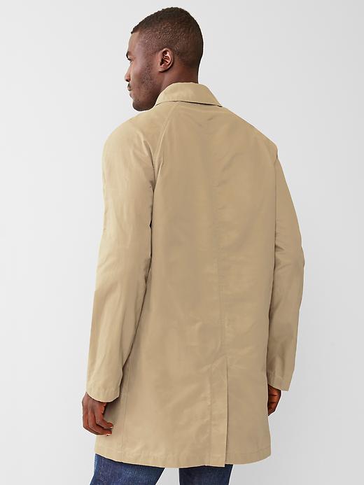 2 of 8 showing, with the color cargo khaki of product Mac jacket