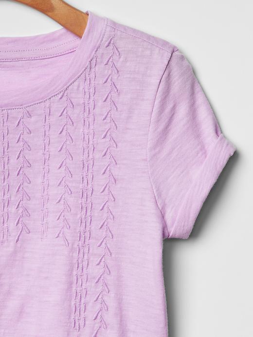 2 of 8 showing, with the color gauzy lilac of product Arrow embroidered tee