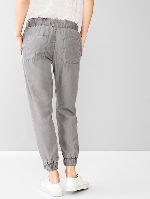 2 of 8 showing, with the color medium grey of product 1969 TENCEL™ denim jogger pants