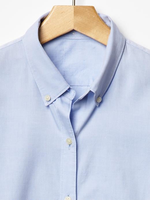 Image number 5 showing, Fitted boyfriend oxford shirt