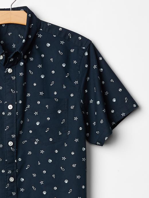 Image number 3 showing, Beach-motif oxford shirt