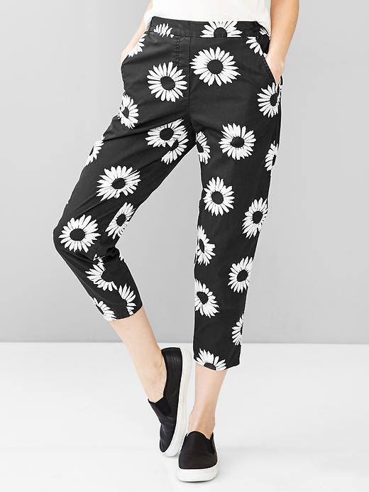 1 of 8 showing, with the color daisy print of product Daisy jogger pants