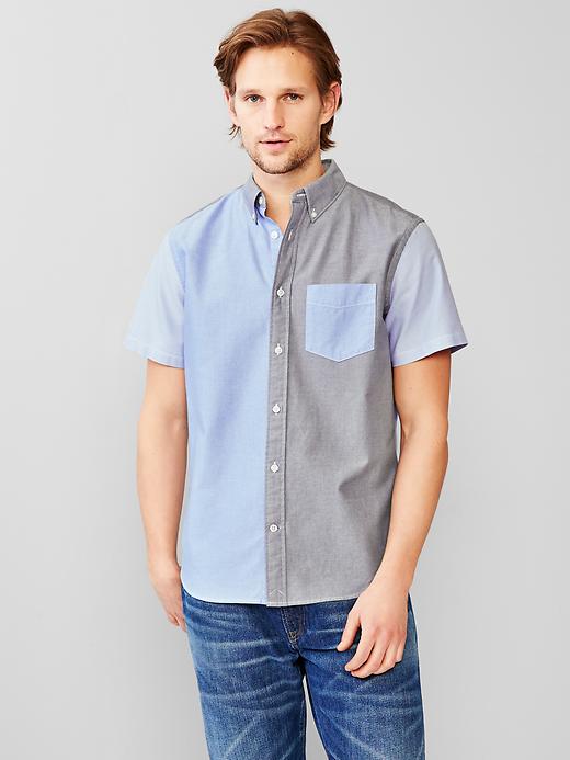 1 of 8 showing, with the color equinox blue of product Colorblock oxford shirt