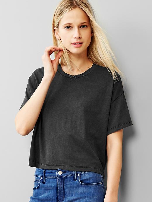1 of 8 showing, with the color midnight fog of product Crop tee