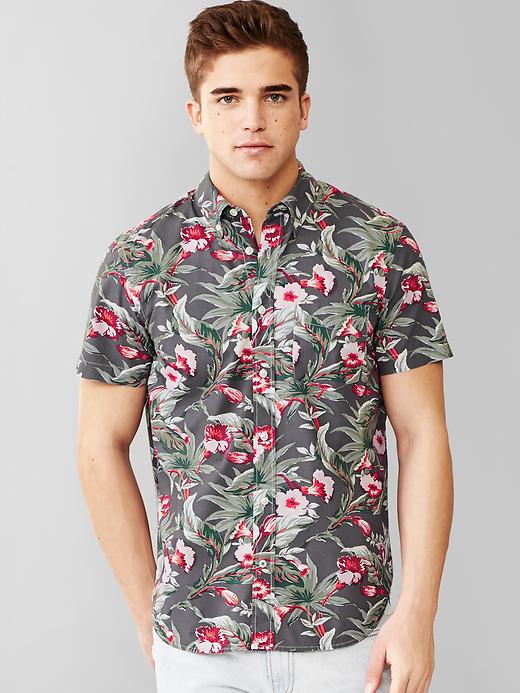 1 of 8 showing, with the color fire coral of product Lived-in floral print shirt
