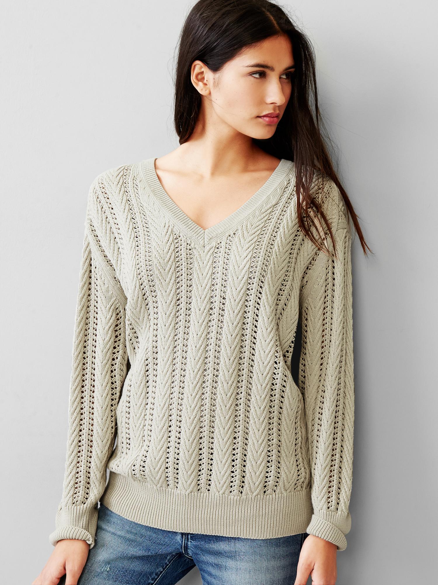 Cable knit pullover sweater Gap