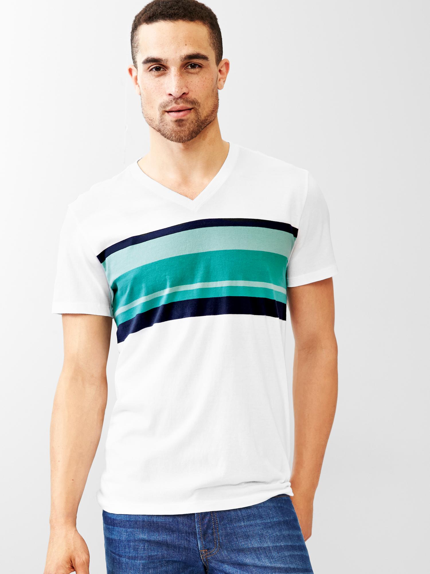 Essential stripe V-neck t-shirt | Gap