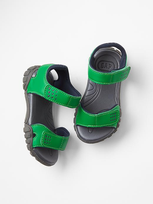 1 of 8 showing, with the color DELUXE GREEN of product Water sandals