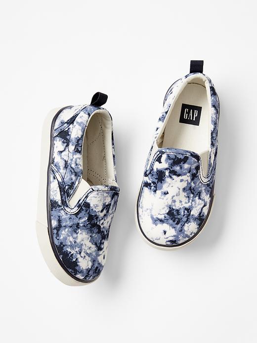1 of 8 showing, with the color snow cap of product Printed slip-on sneakers