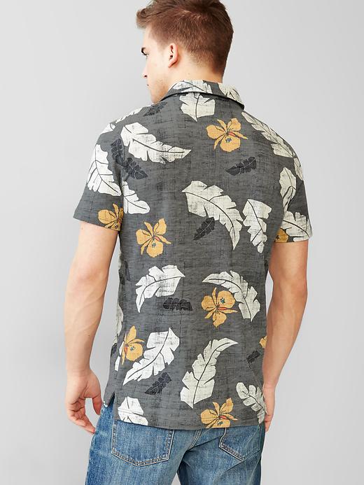 2 of 8 showing, with the color palm print of product Lived-in soft floral polo