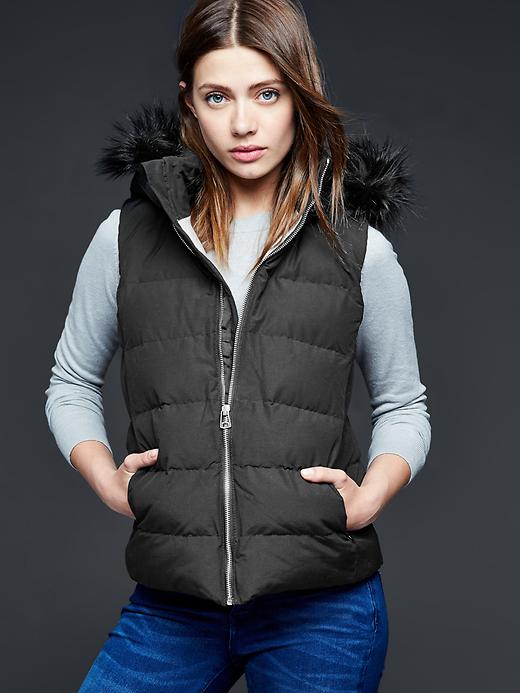 View large product image 1 of 1. Faux fur-trim matte puffer vest
