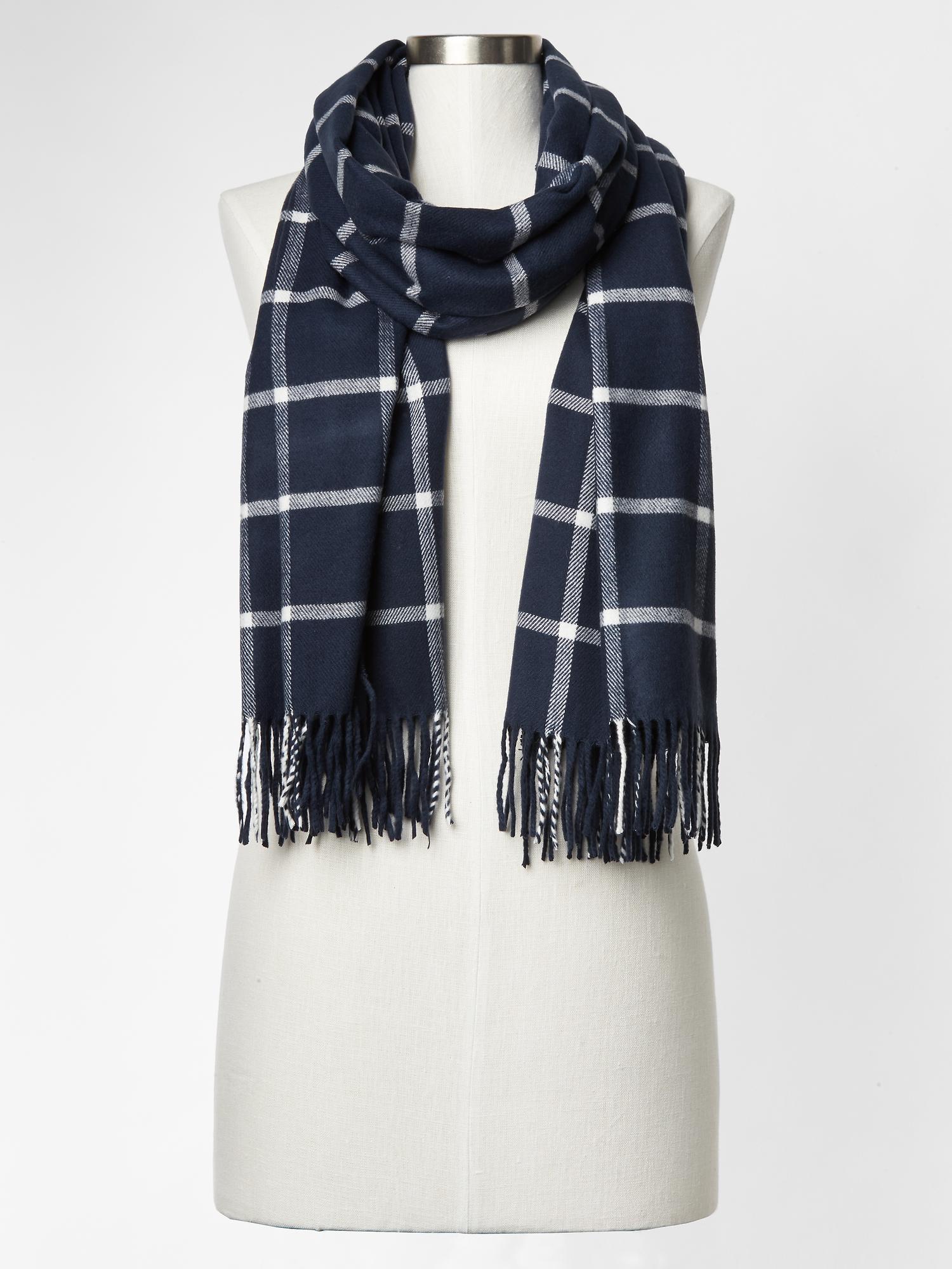 Cozy window pane scarf Gap