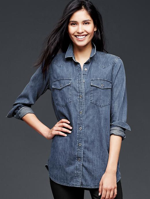 1 of 8 showing, with the color medium indigo of product 1969 denim western shirt